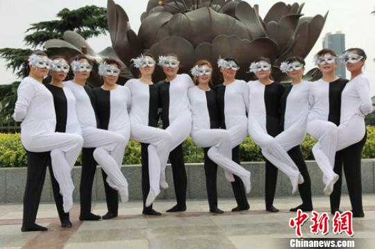 扎克伯格“雾霾跑步”真是拼了！