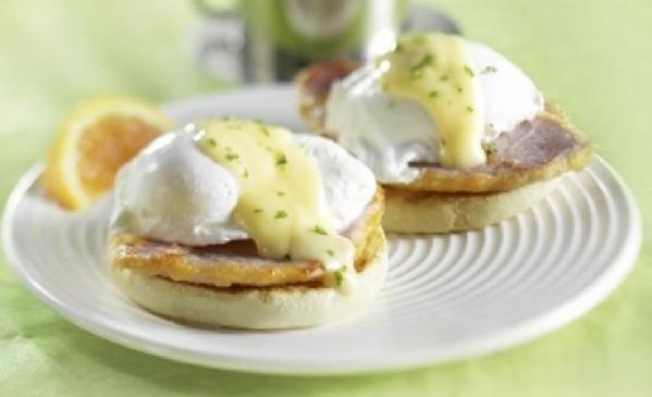 eggs Benedict：班尼迪克蛋(水波蛋)